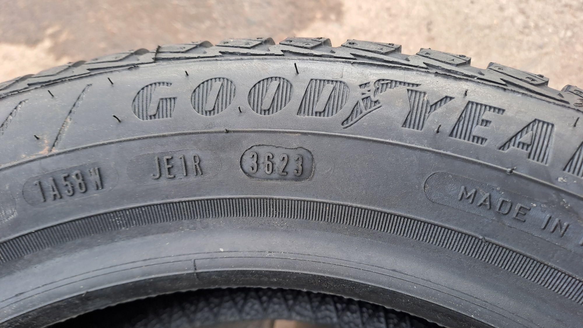 2бр. Нови Всесезонни 165/60/14 Goodyear Vector 4Seasons Gen 2
