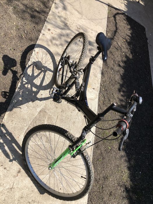 De vanzare!! Bicicleta si trotineta