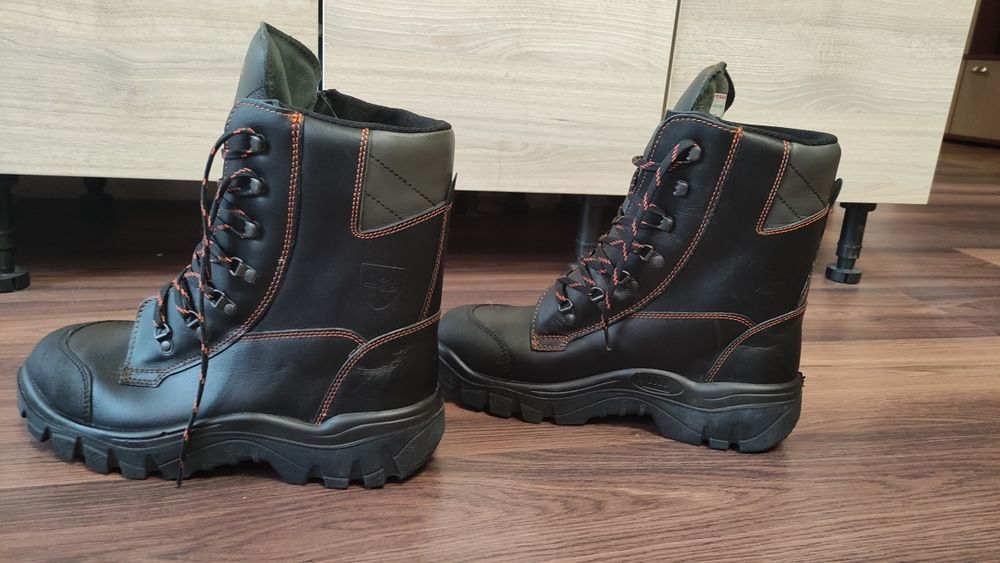 Работни ботуши STIHL DYNAMIC RANGER 40