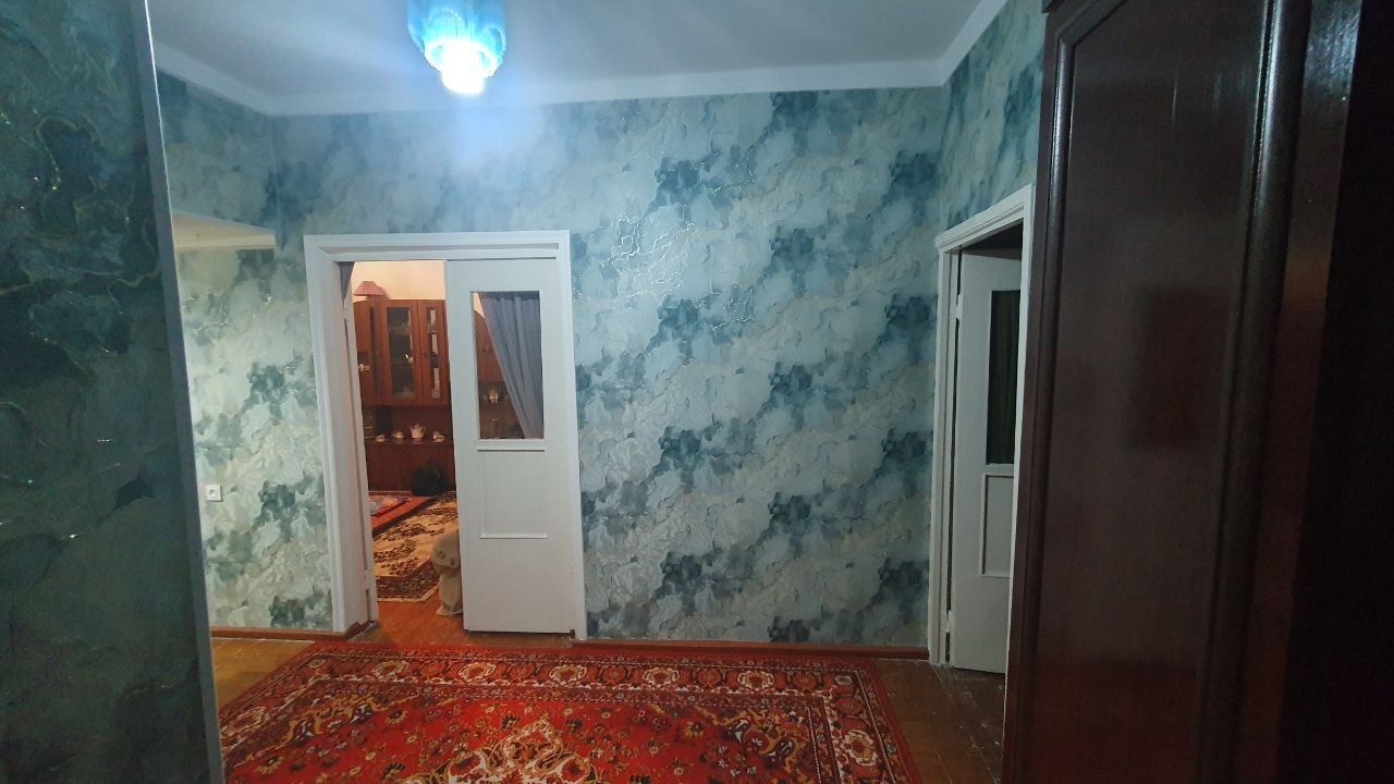 Квартира сотилади