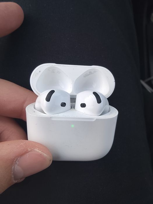 Airpods 4 sotiladi orginal
