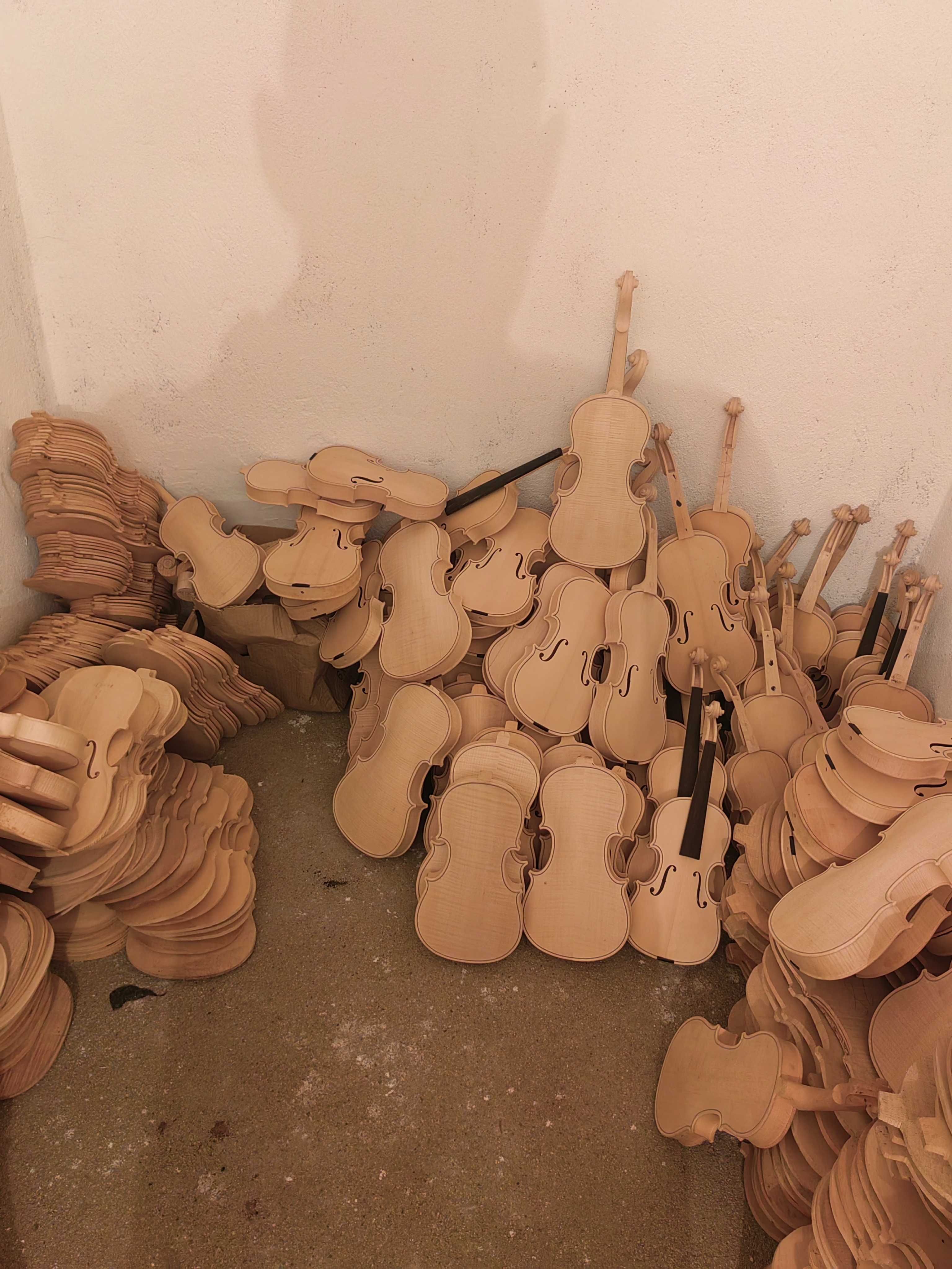 Цигулки,дъно капаци грифове