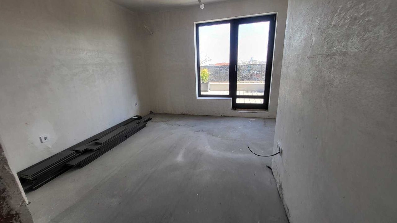 Продава се Четиристаен апартамент в София, Манастирски ливади - 115 кв.м за 2070 €/кв.м - Снимка #2