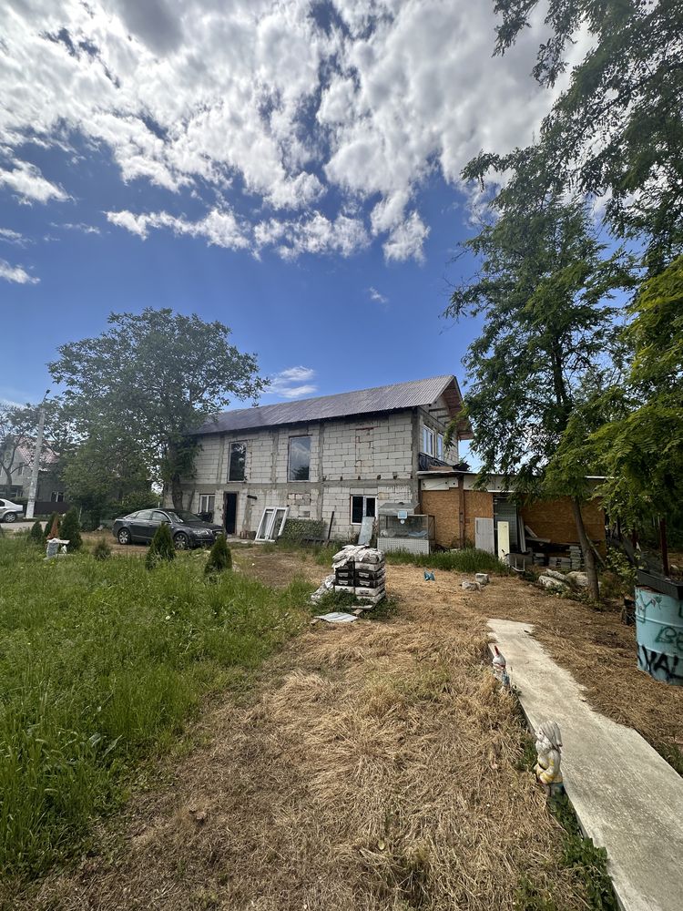 Casa visurilor tale, cu pădure proprie
