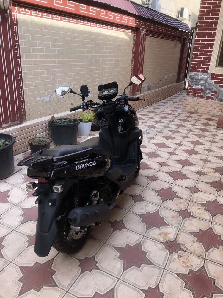 скутер 150cc tank