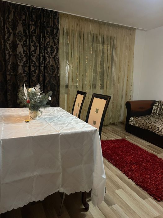 Apartament  trei camere