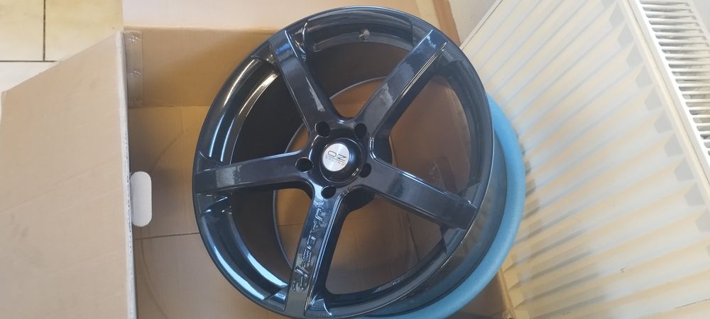 АлуминиевиДжанти TEAM DYNAMICS JADE R2 8.5x18 ET35 5x110 NB73.1 Racing