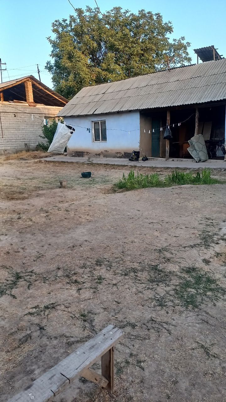 Yer sotiladi arzonga