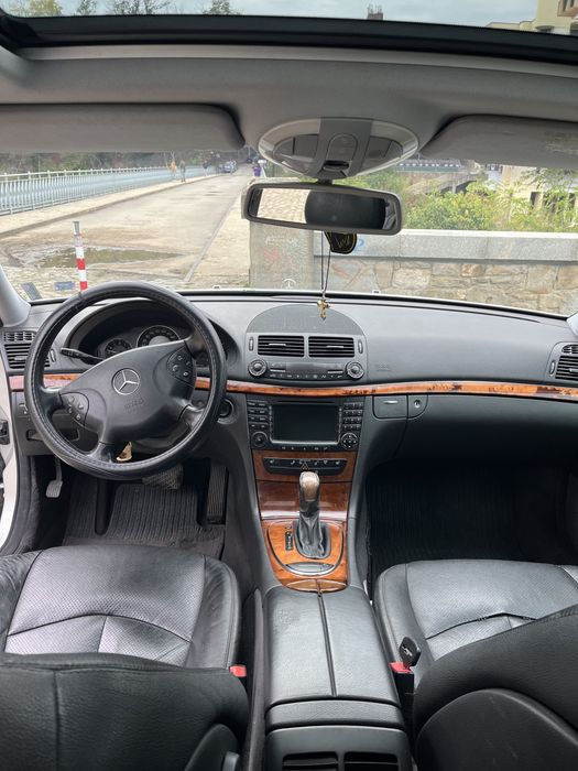 Mercedes-Benz E280