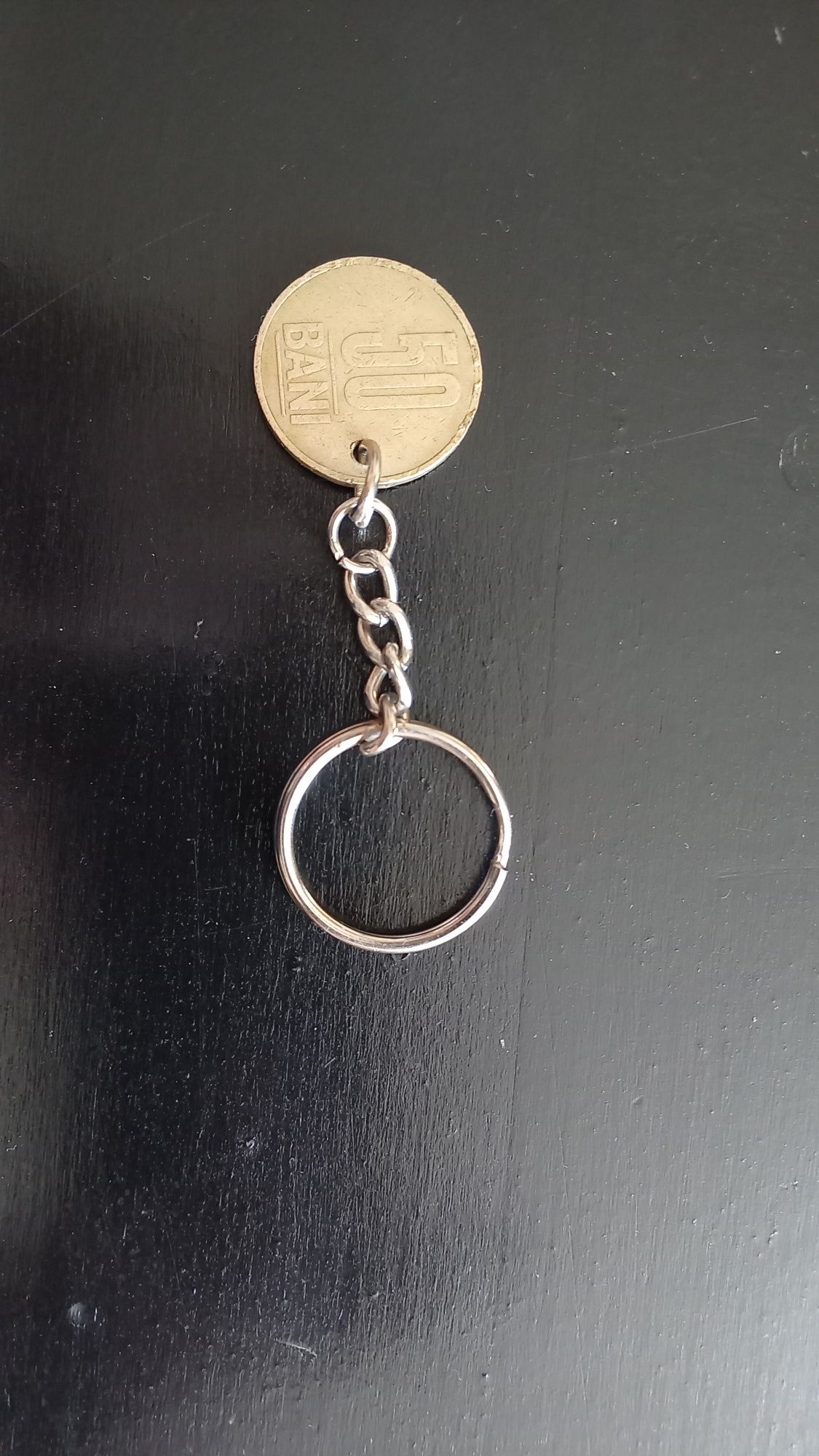 Breloc 50 bani extra vintage