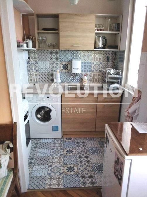 Двустаен апартамент в района на Зимно кино Тракия!