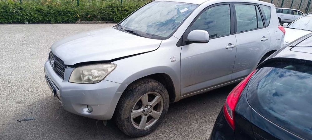 Toyota Rav-4 2.2D4D 2006-2011г. на части
