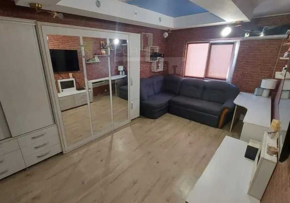 Дава се под наем Двустаен апартамент в Пловдив, Каменица 1 - 65 кв.м за 285.6 € - Снимка #1