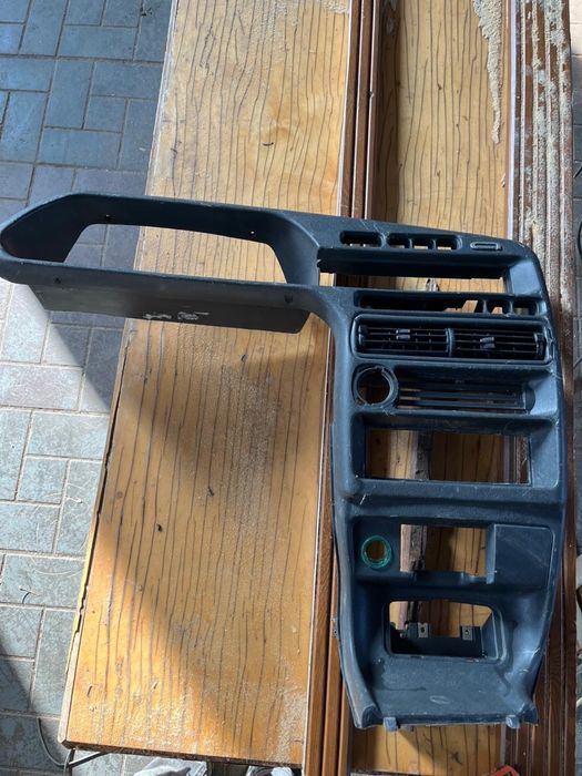 Продам рамку от ваз 2114