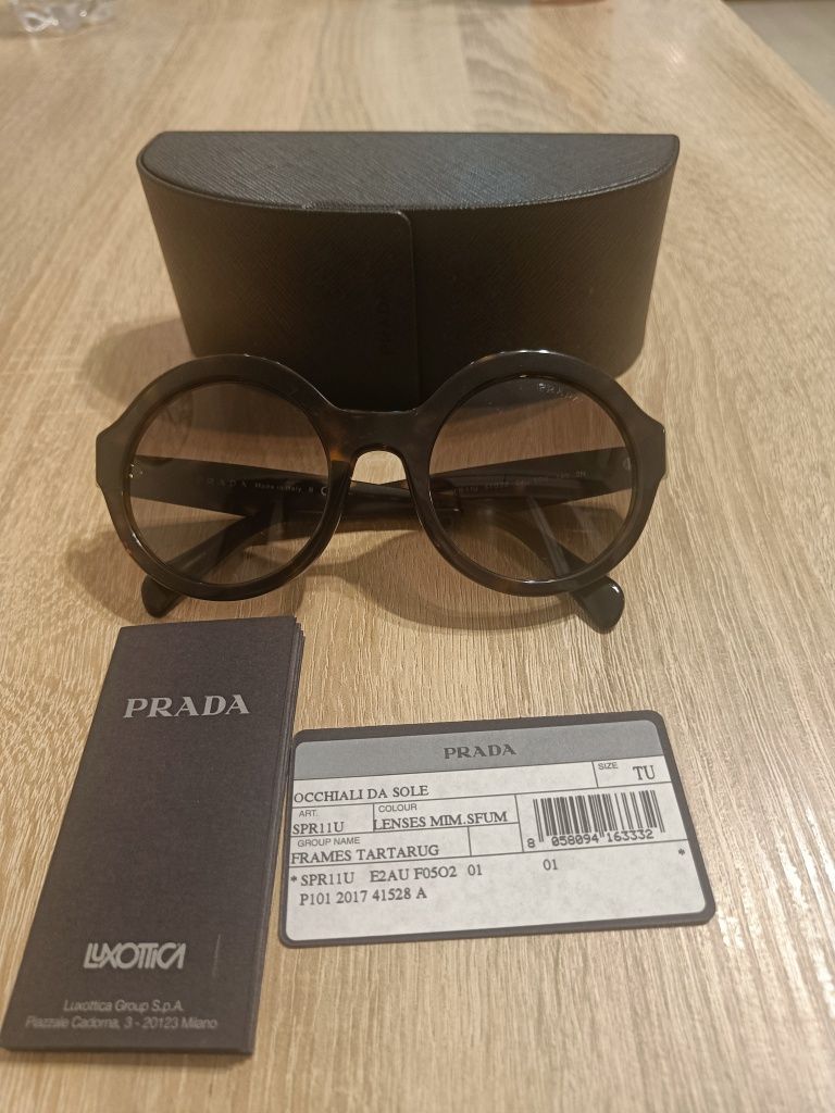 Нови очила Prada