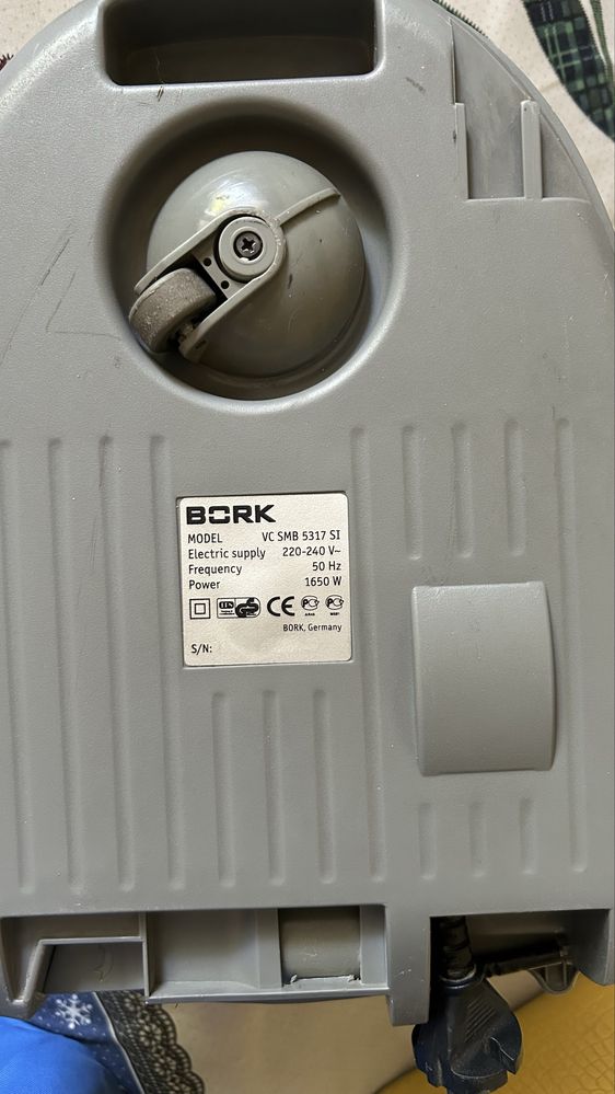 Пылесос “Bork”  Германия.