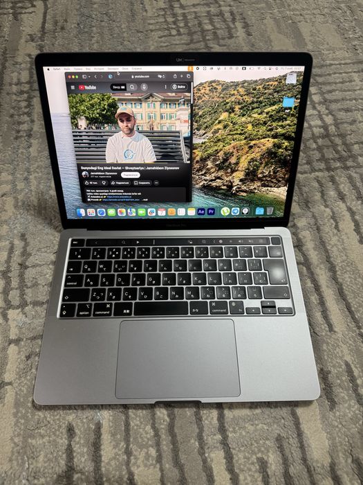 Macbook pro M1 512/8 ideal holatda srochno sotiladi
