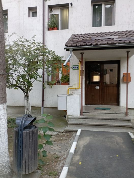 Ramnicu Valcea Nord  2 nedecomandate 46000 euro