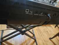 Vând orga korg pa300+suport