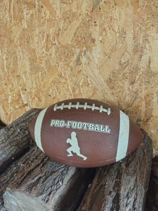 Minge Fotbal American „Pro-Football” – Calitate, Stil și Performanță