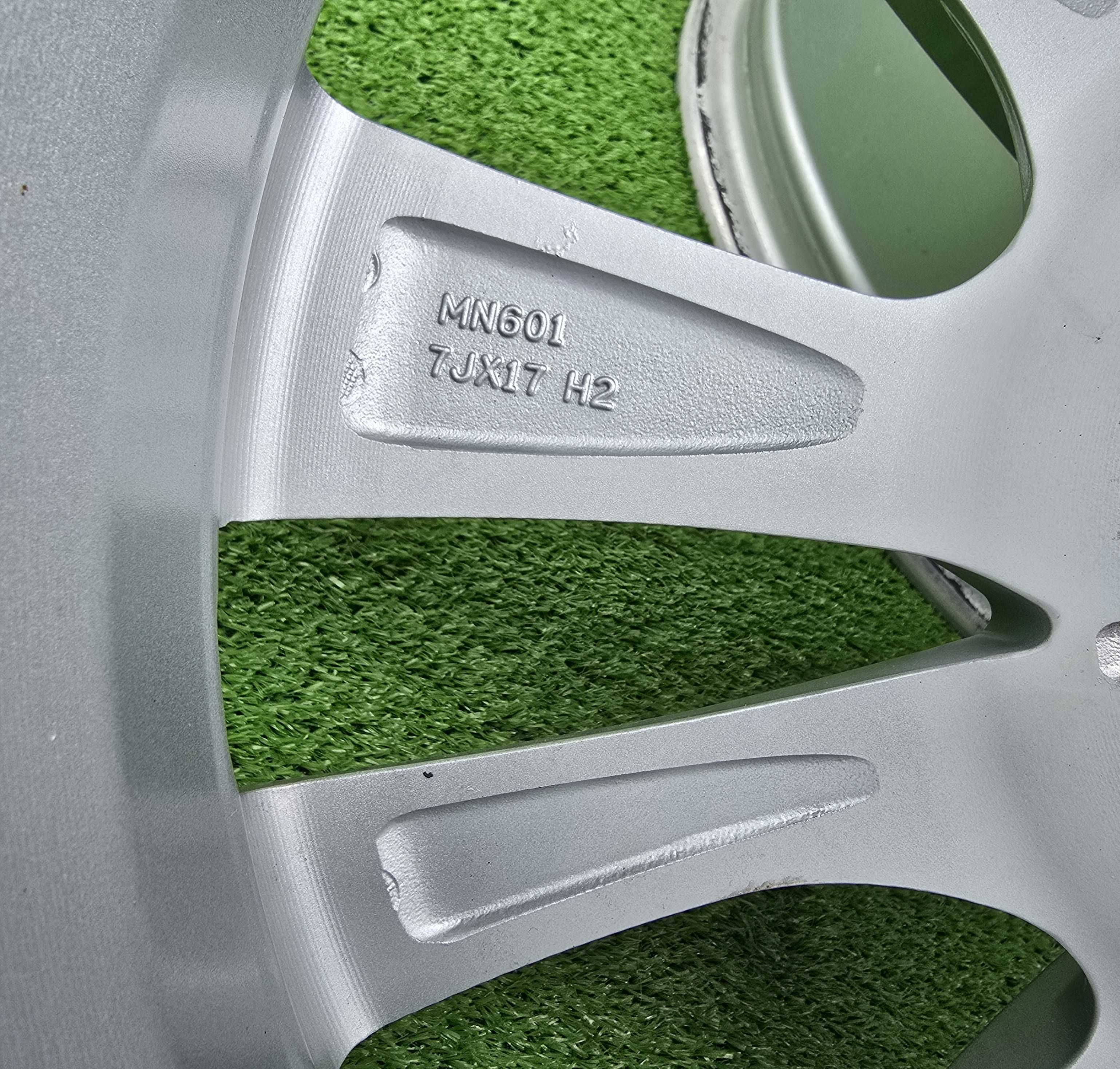 Оригинални джанти HYUNDAI 17 цола 5x114.3