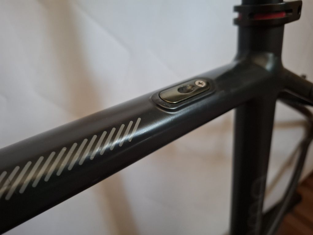 cadru Specialized Sirrus Comp ( city, tour, gravel, road )