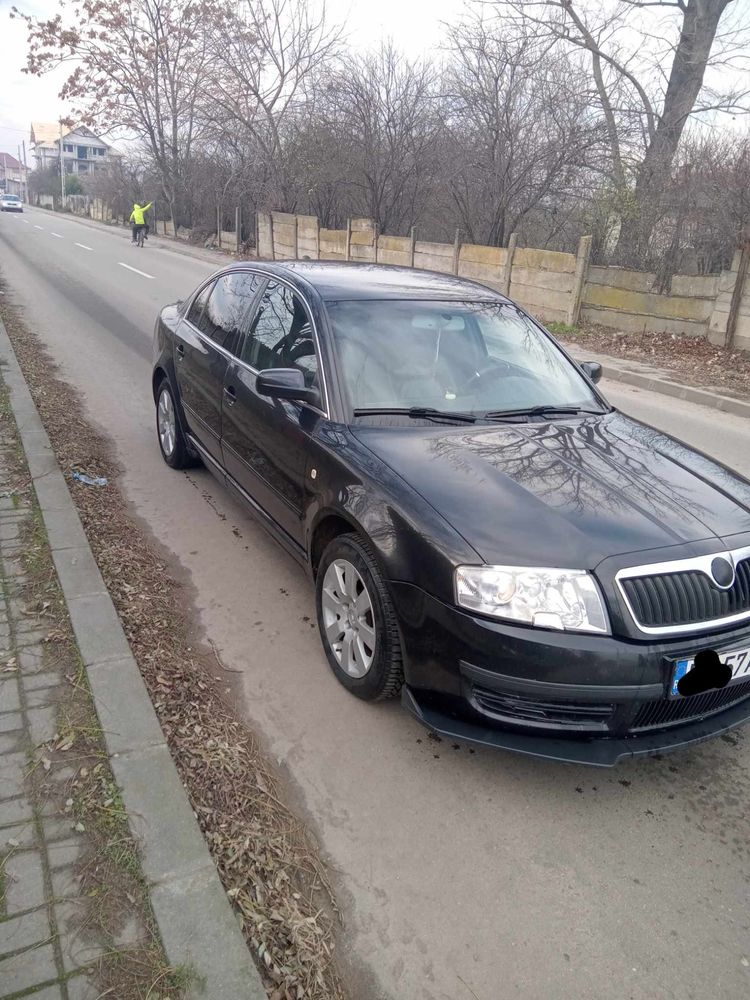 Vand Skoda Superb 1