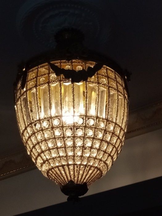 Candelabru Empire cu elemente din bronz si sticla cristalizata, piesa