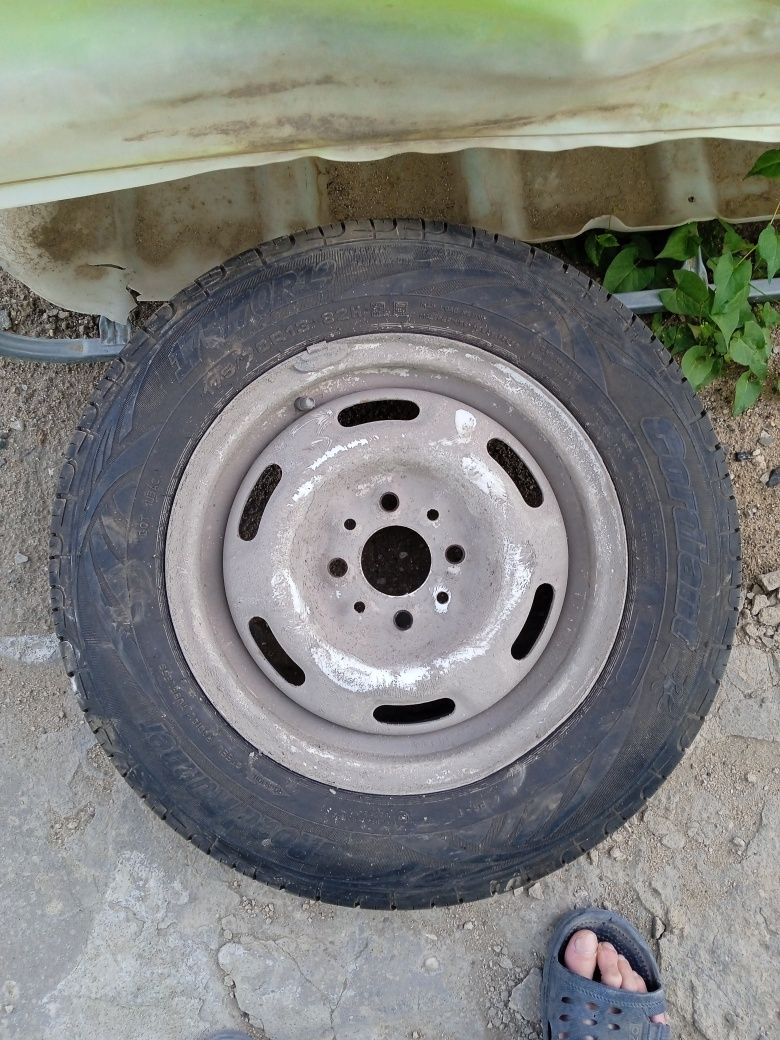 Продам резину с дисками R13