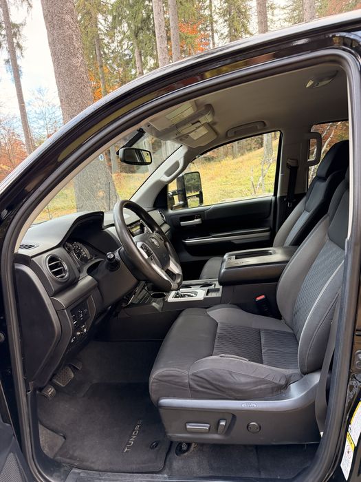 Toyota Tundra 5.7 An 2014 Autoutilitara Bena Lunga impozit 600 ron/an