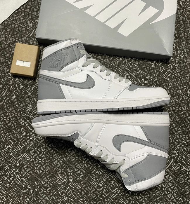 Jordan 1 Retro High Stealth