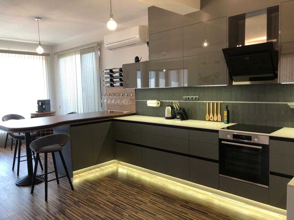 Продава се Къща в Варна, м-т Зеленика - 234 кв.м за 2265 €/кв.м - Снимка #2