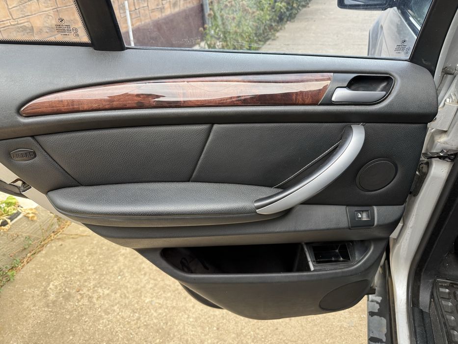 Vand BMW X5- E53 - Full - Panoramic.