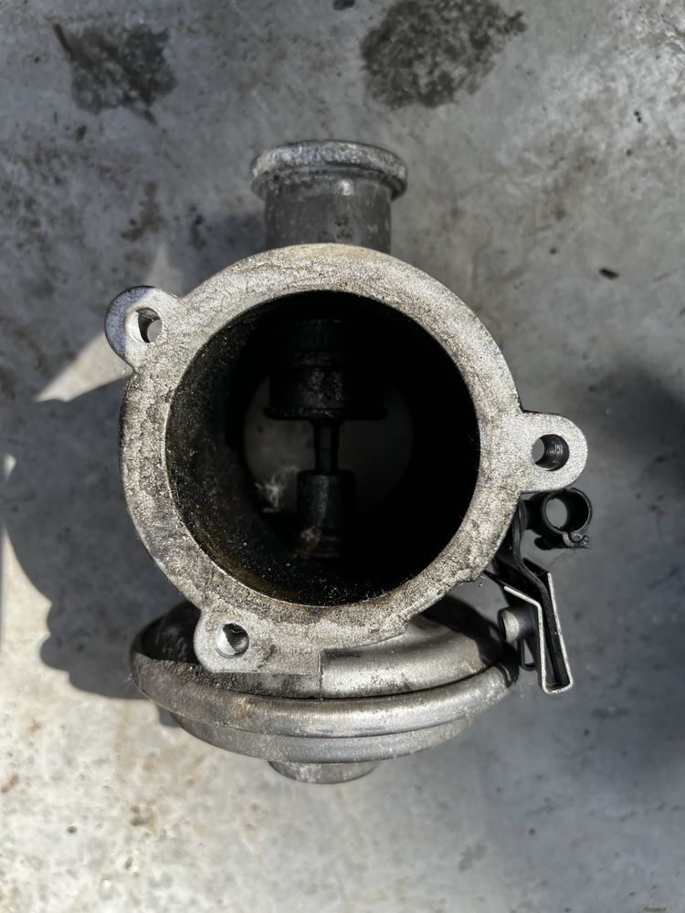 Егр клапан EGR klapan bmw e60 e61 e90 e91