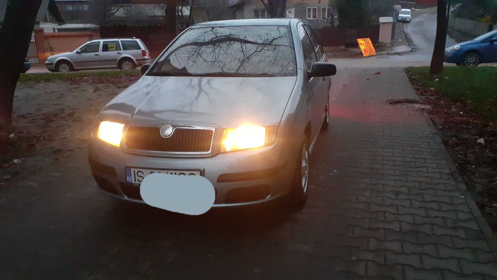 Skoda fabia 12 benzina 2005 ac acte val fiscal revizie roti iarna