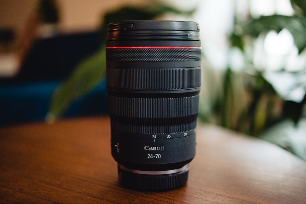 Canon r, rf 24-70 2.8, rf 16 mm 2.8