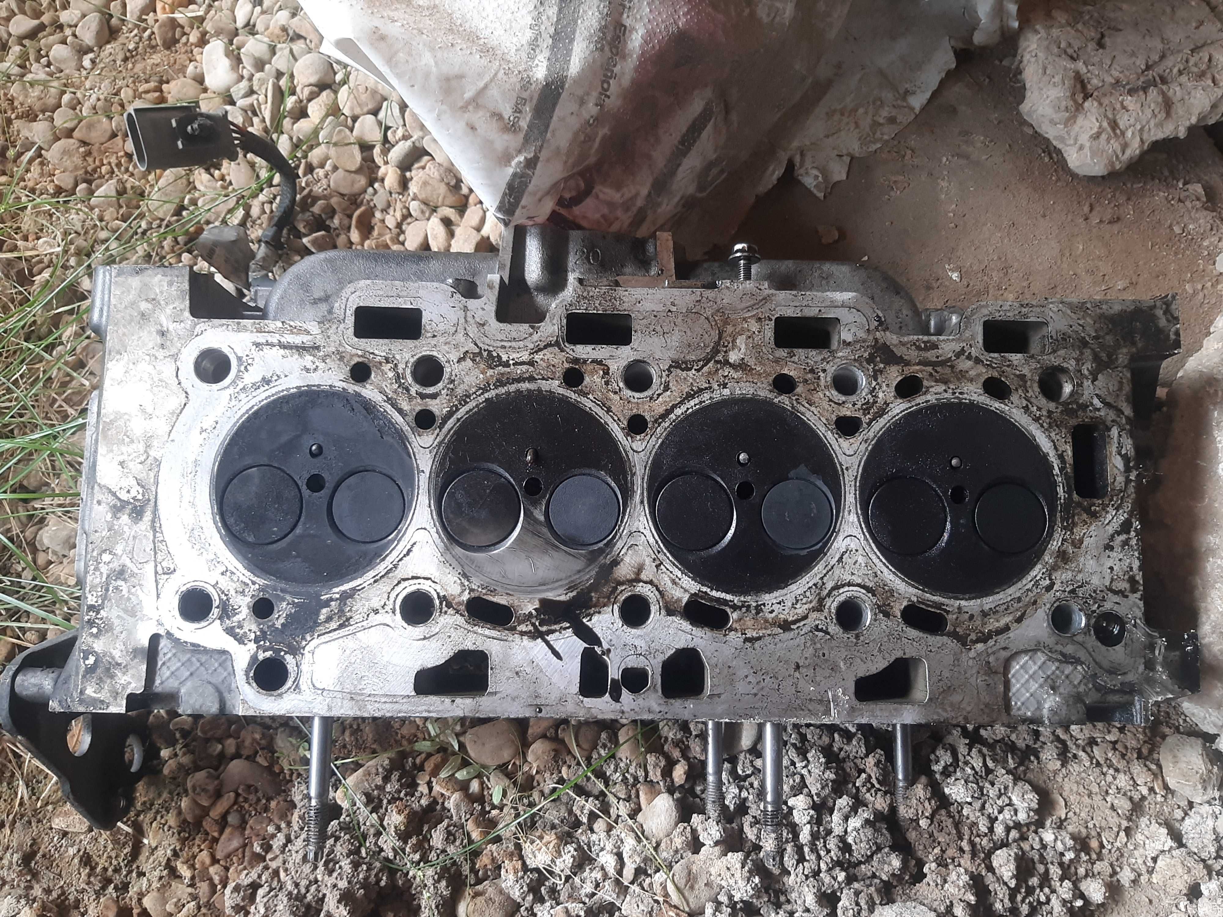 Части от FORD C-MAX T1DA