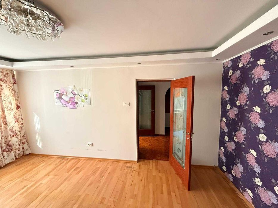 Apartament 2 camere, etaj 1, zona Orion