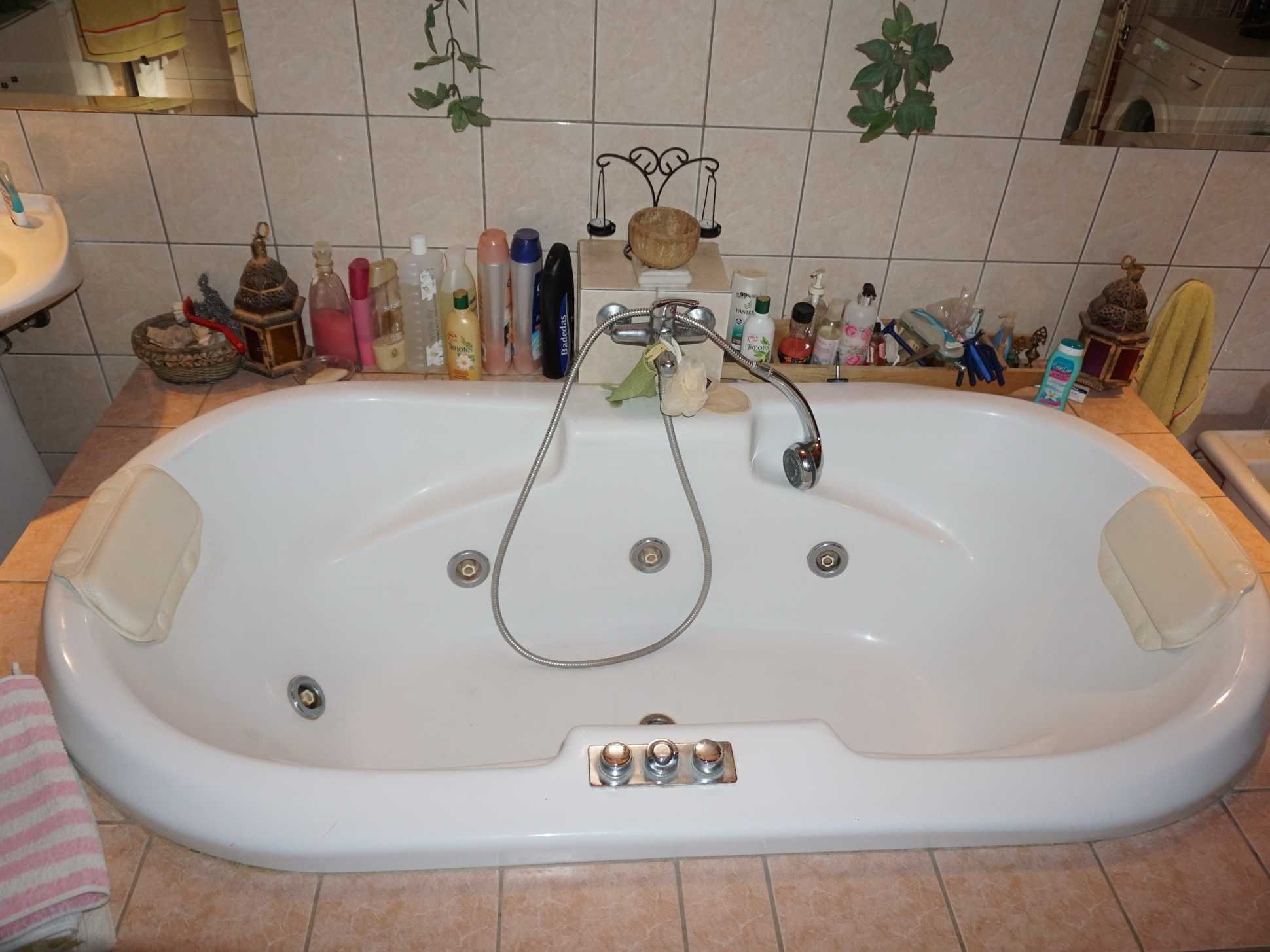 ЗА ПРОДАЖБА самостоятелна къща 180 кв.м Хераклица Кавала (код 3458)