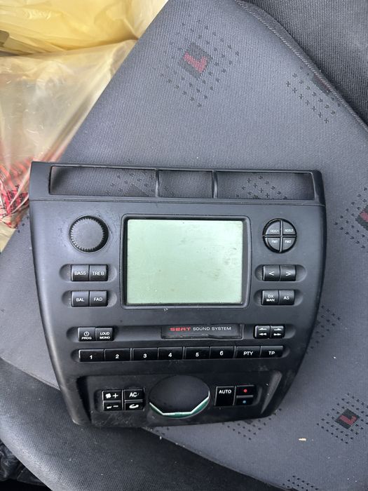 Дисплей за сеят ибиза  2000-2001 година