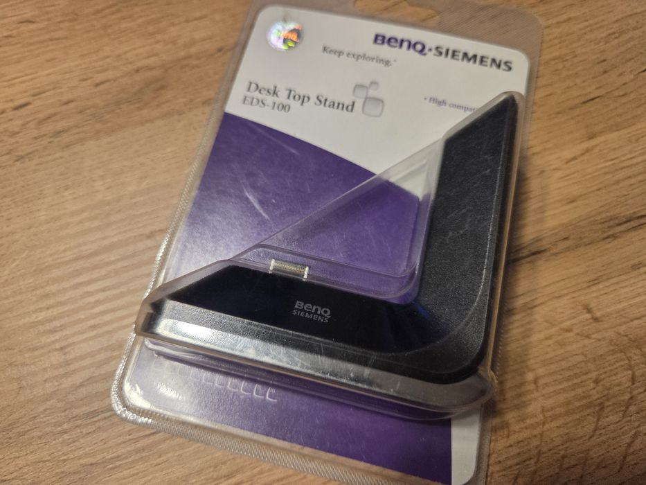 Dock-uri (standuri) telefoane Nokia, Siemens, Ericsson, Motorola, Benq