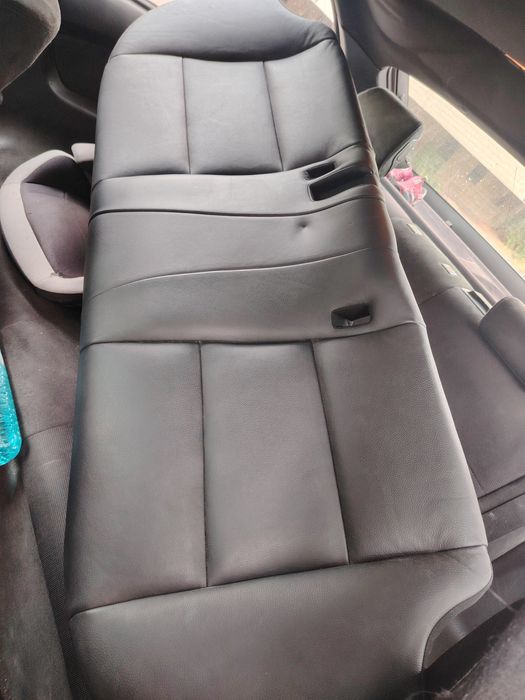 Задна кожена седалка Bmw f 10