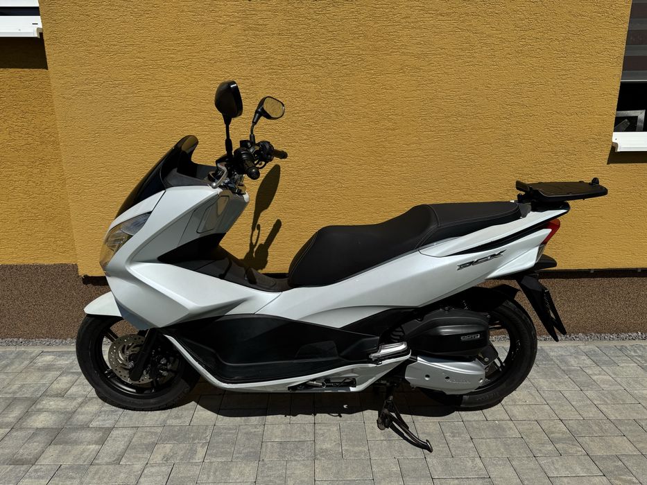 Honda PCX 125 faruri LED