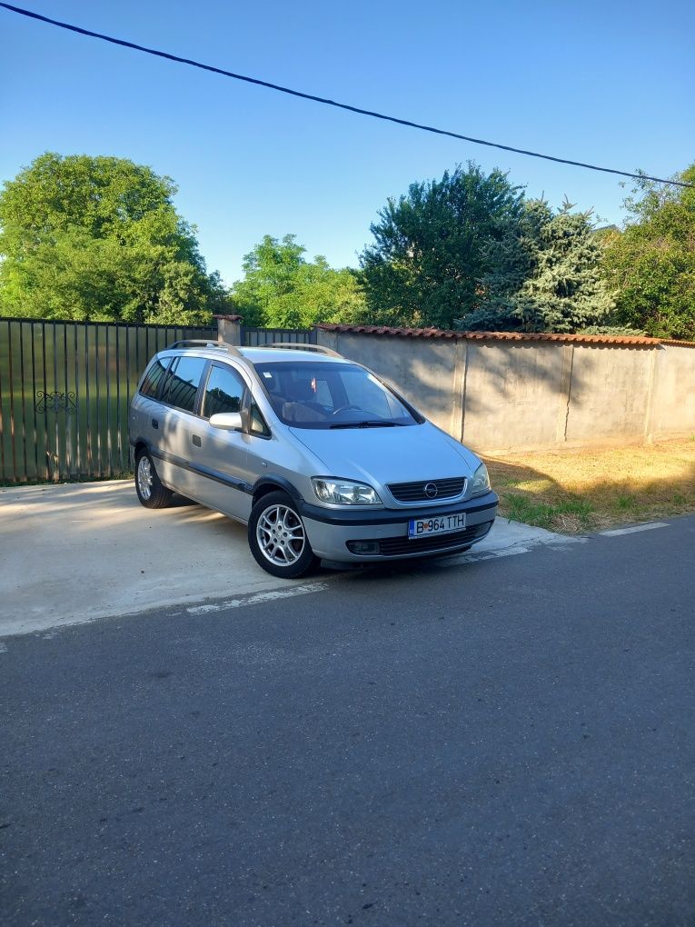 Opel zafira an 2002