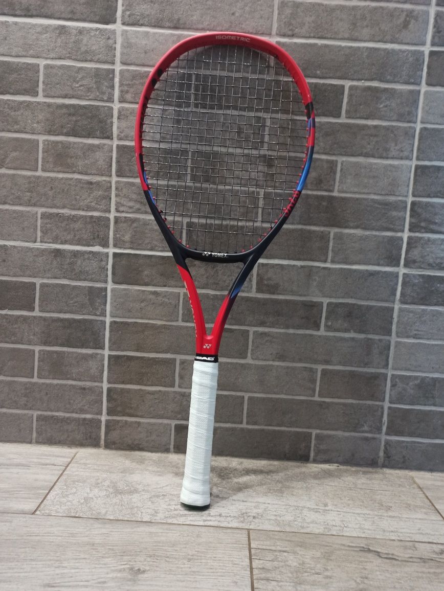 Yonex Vcore 98 2023