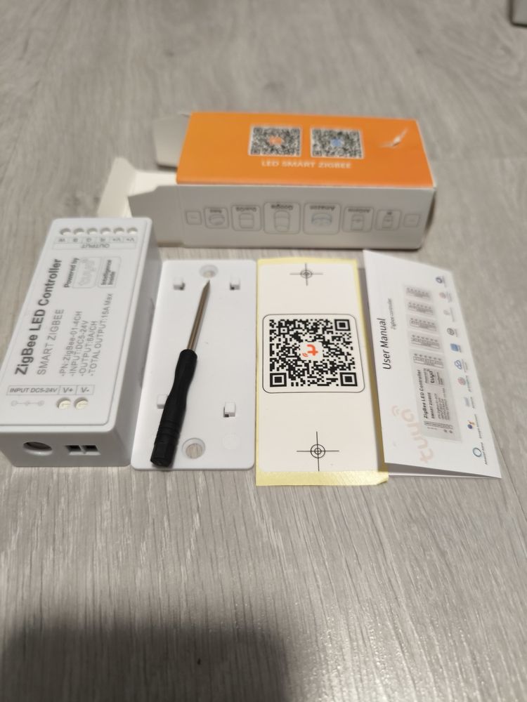 Zigbee led controler Tuya RGBW 4CH