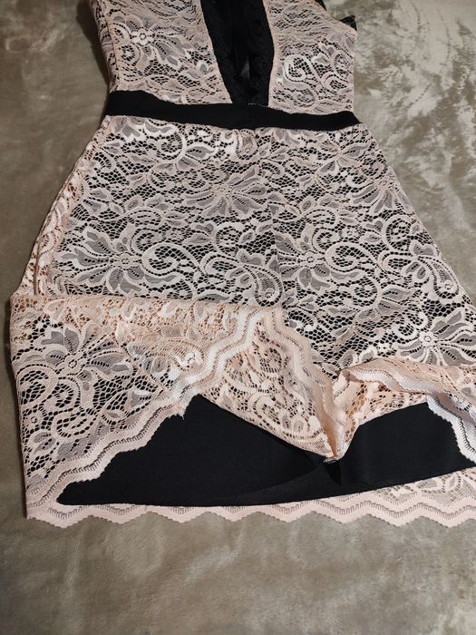 Дамска дантелена рокля