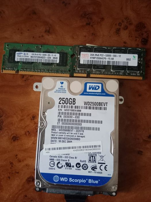 Так оперативки ddr2 и тут две ddr2 на один и на два Гб и жёсткий диск