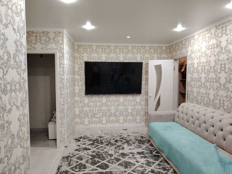 Продам 2комнатную квартиру в центре города.