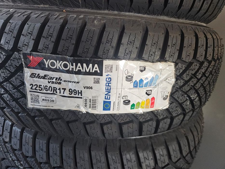 Vând patru anvelope noi yokohama